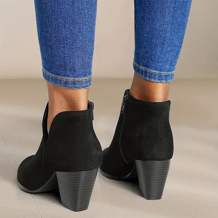 LUCILLE™ | Ankle Heel